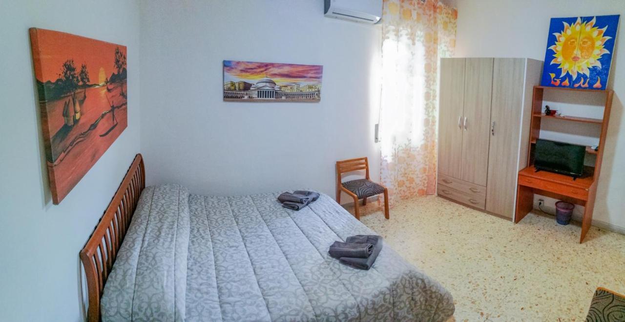 Metro Guest House Napoli Dış mekan fotoğraf