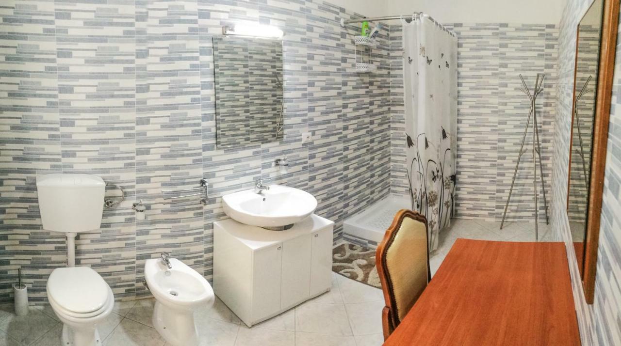 Metro Guest House Napoli Dış mekan fotoğraf